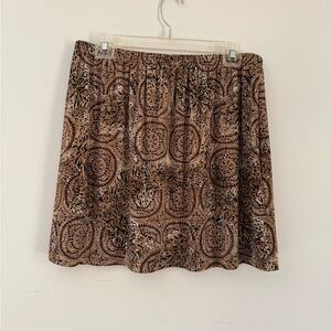 Elegant Brown Patterned Skirt